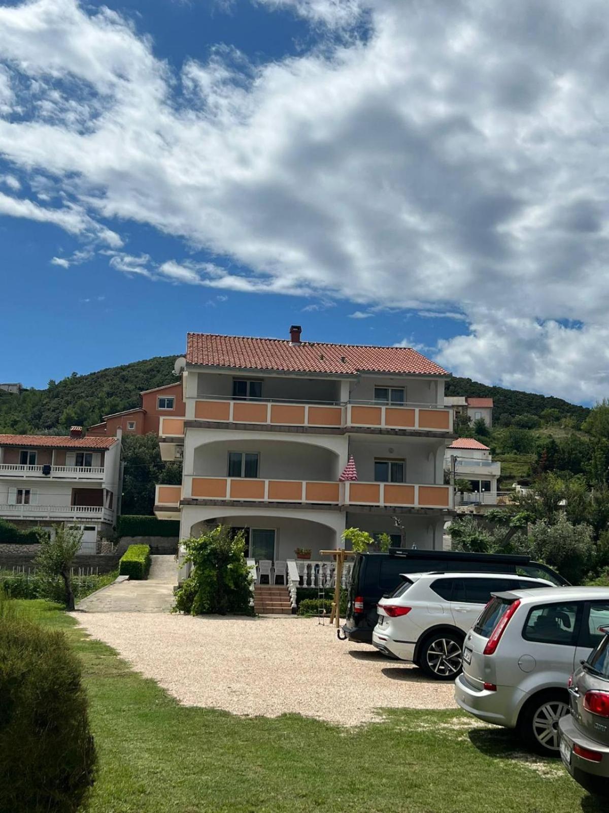 Apartmán Tomulic Jasna I Miljenko Supetarska Draga Exteriér fotografie