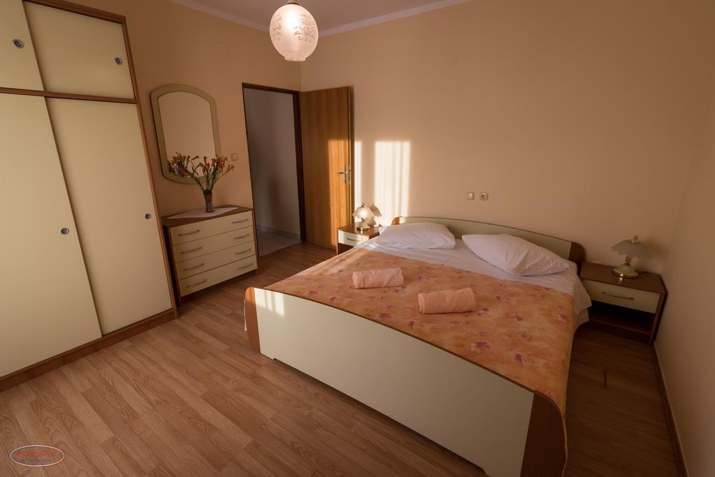 Apartmán Tomulic Jasna I Miljenko Supetarska Draga Exteriér fotografie
